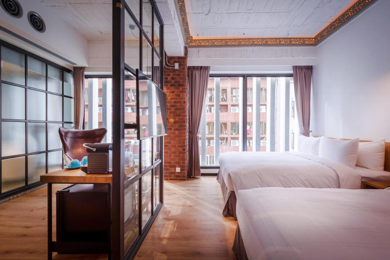 Bluesky Hotel Taizhong Zewnętrze zdjęcie