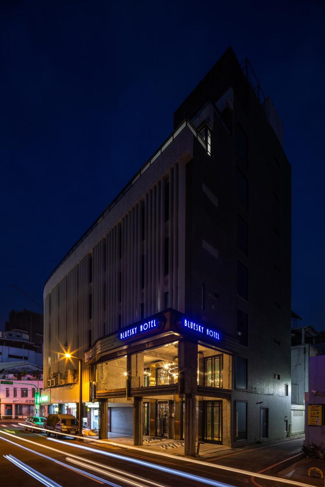 Bluesky Hotel Taizhong Zewnętrze zdjęcie