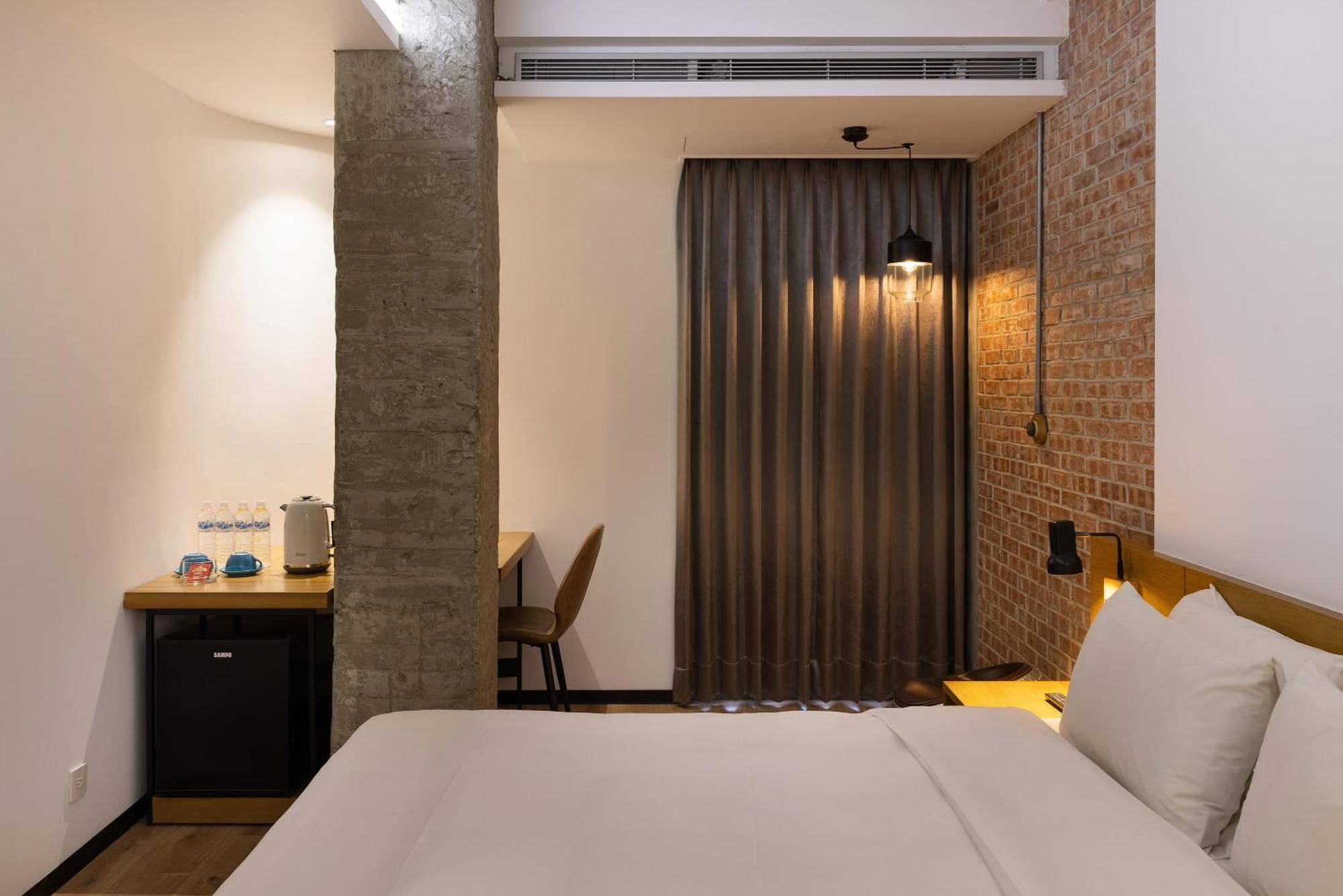Bluesky Hotel Taizhong Zewnętrze zdjęcie