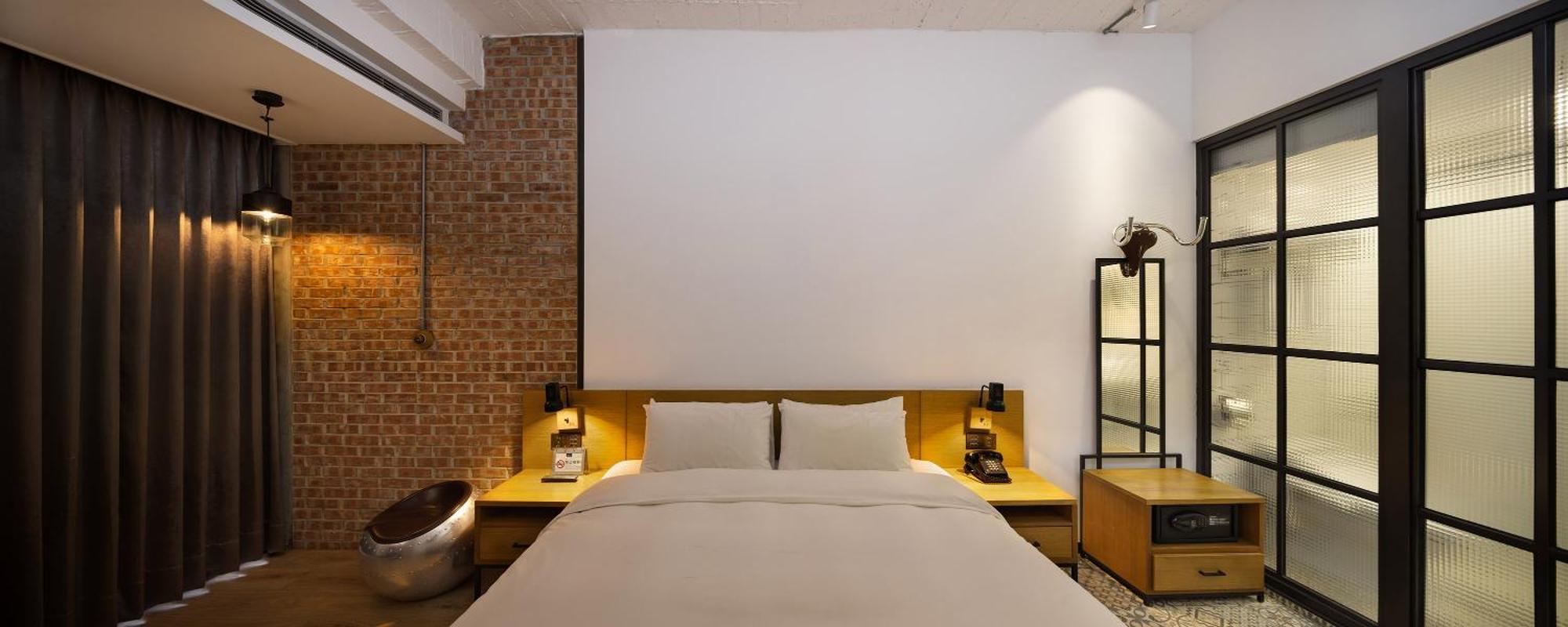 Bluesky Hotel Taizhong Zewnętrze zdjęcie